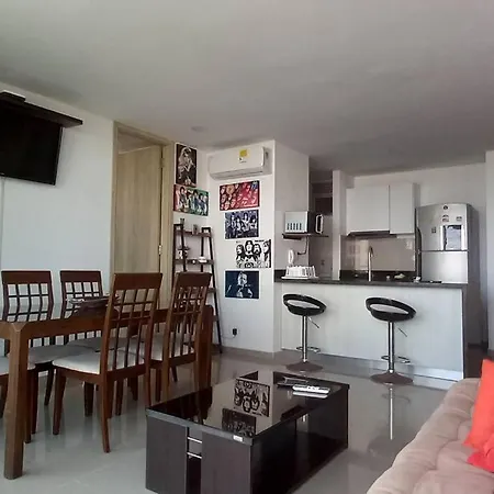 Apartamento P44 2bd & 3ba Huge Terrance To The Sea 10 Min Walking Walled