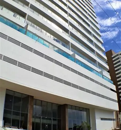 P44 2bd & 3ba Huge Terrance To The Sea 10 Min Walking Walled Cartagena