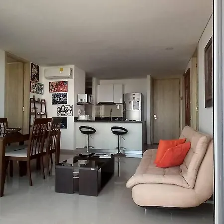 Apartamento P44 2bd & 3ba Huge Terrance To The Sea 10 Min Walking Walled *
