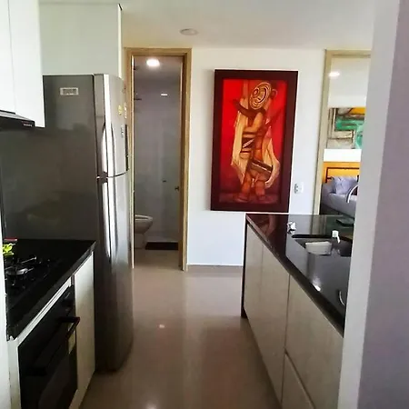 Apartamento P44 2bd & 3ba Huge Terrance To The Sea 10 Min Walking Walled *