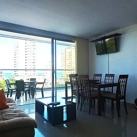 P44 2bd & 3ba Huge Terrance To The Sea 10 Min Walking Walled Apartamento *