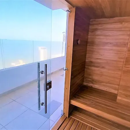Apartment P44 2bd & 3ba Huge Terrance To The Sea 10 Min Walking Walled *