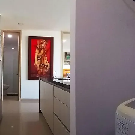P44 2bd & 3ba Huge Terrance To The Sea 10 Min Walking Walled Apartment Cartagena