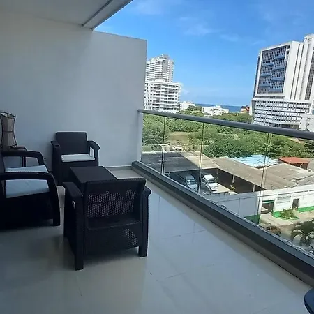 P44 2bd & 3ba Huge Terrance To The Sea 10 Min Walking Walled * Cartagena