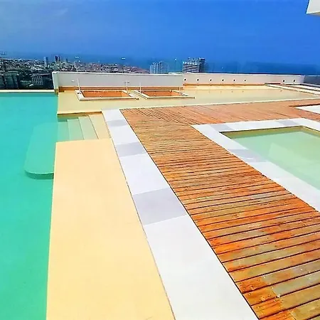 Apartamento P44 2bd & 3ba Huge Terrance To The Sea 10 Min Walking Walled *